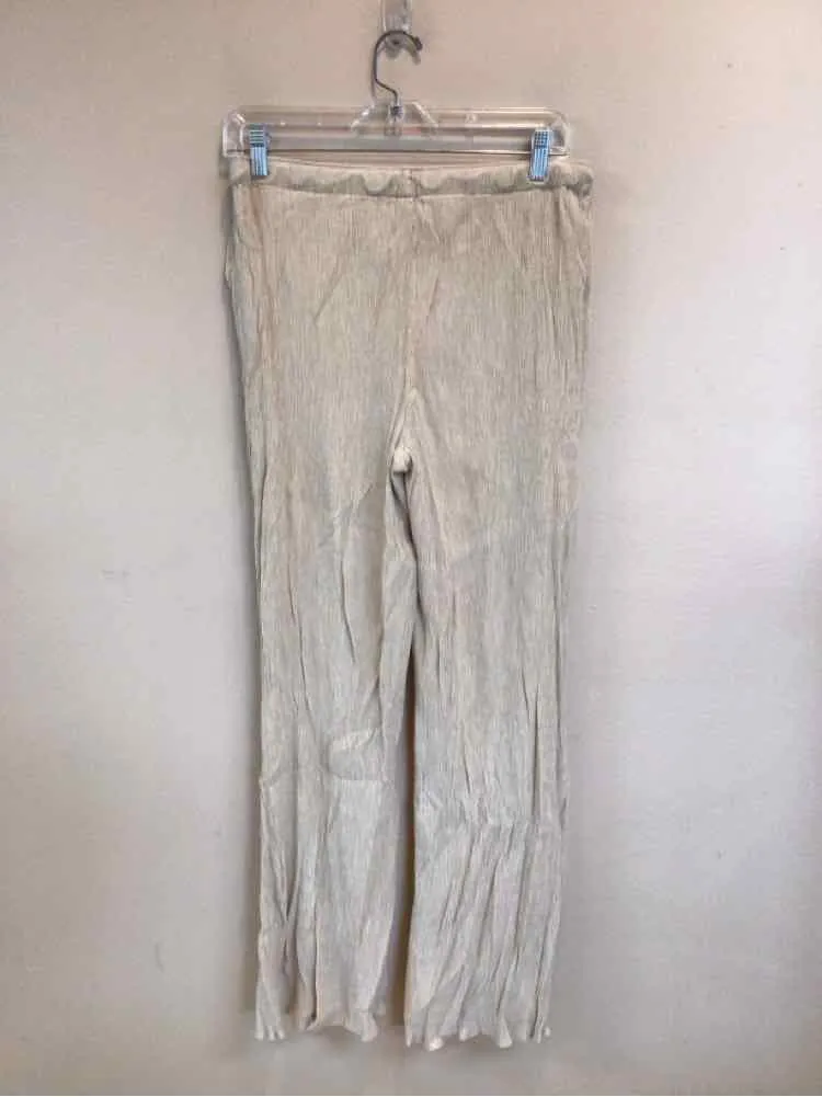 ABERCROMBIE & FITCH SIZE SMALL Ladies PANTS