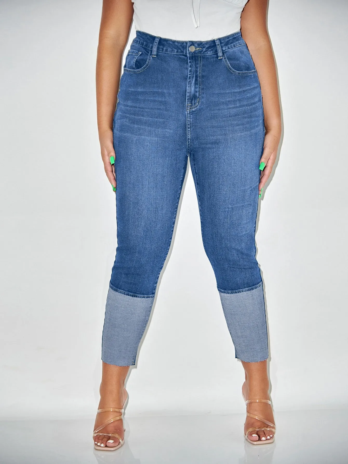 Colorblock Pocket High Waist Cropped Plus Size Jeans