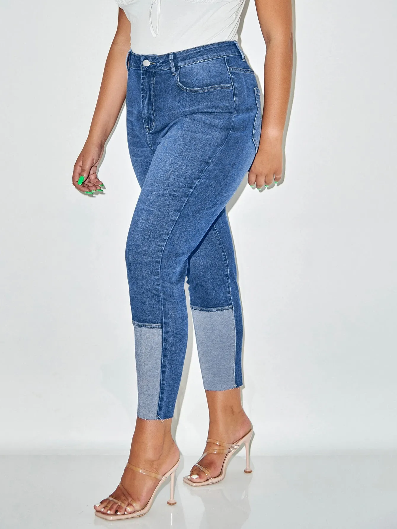 Colorblock Pocket High Waist Cropped Plus Size Jeans