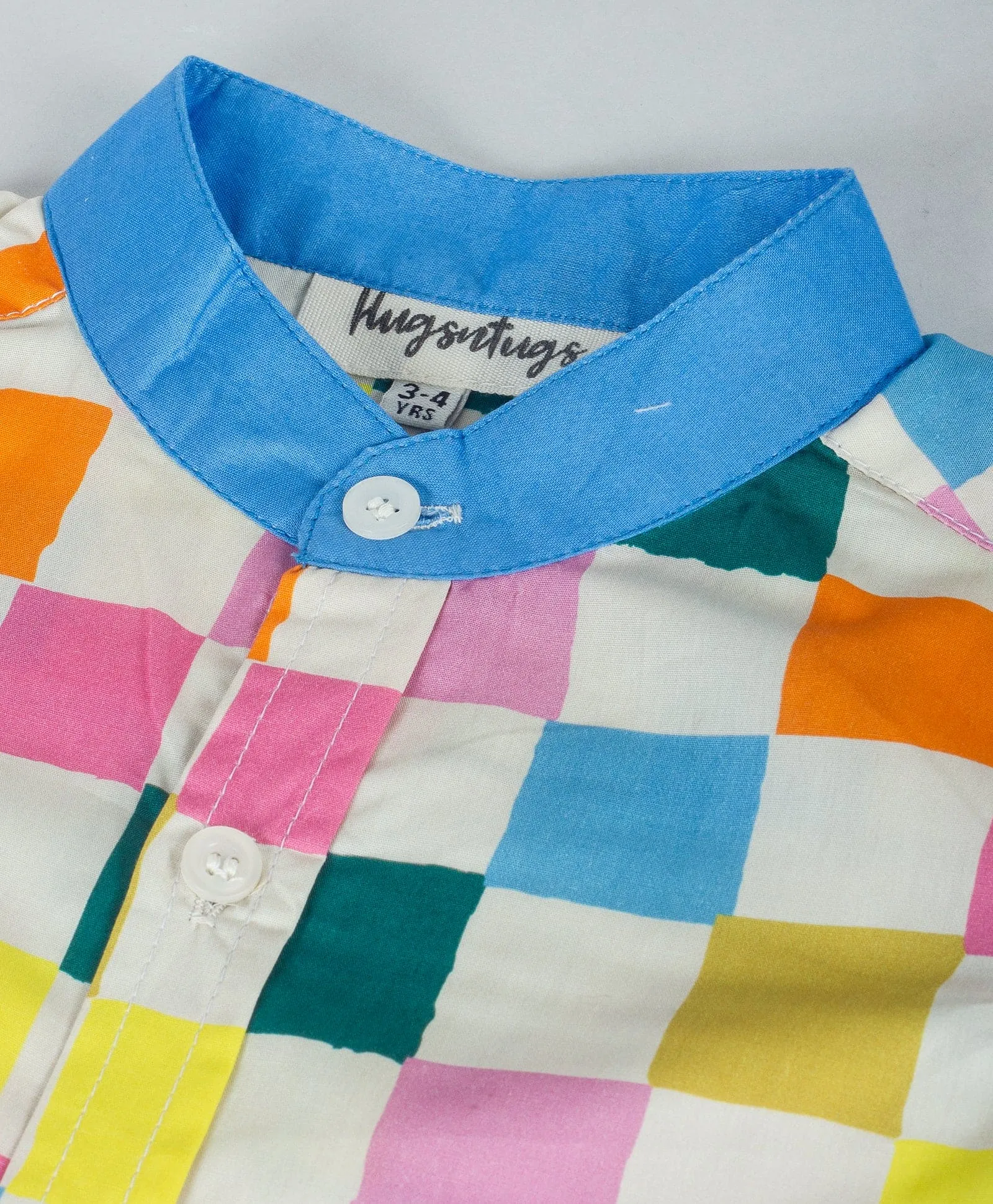 Colourful checkered half sleeves shirt with contrast mandarin collars-Multi