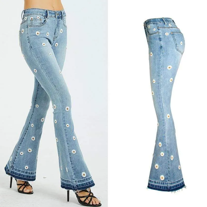 Daisies Embroidered Flare jeans