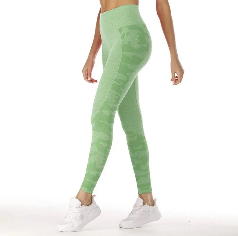 Seamless Camo Leggings